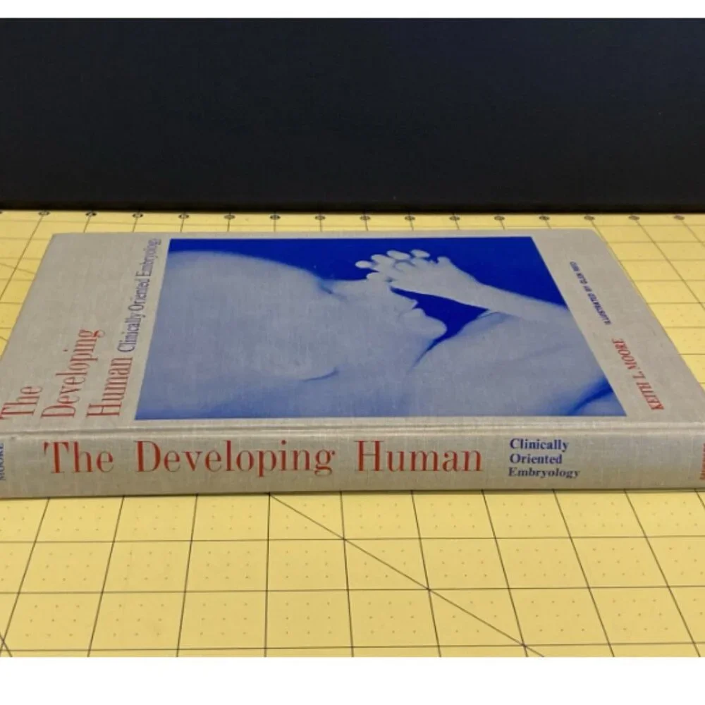 The Developing Human Clinically Oriented Embryology 1973 Keith Moore